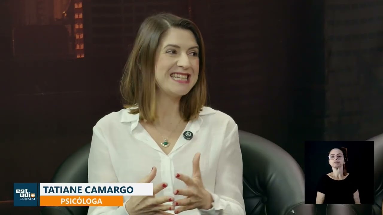 Psicólogas Tatiane Camargo, Tatiane Santos e Juliana Graço durante debate sobre trabalho e saúde mental na TV Câmara Campinas