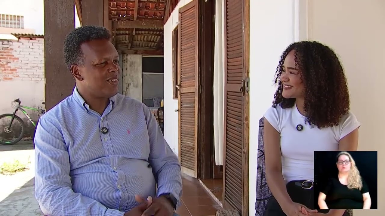 Advogado Thiago Nogueira durante entrevista sobre superação da dependência química no quadro Histórias de Vida da TV Câmara Campinas